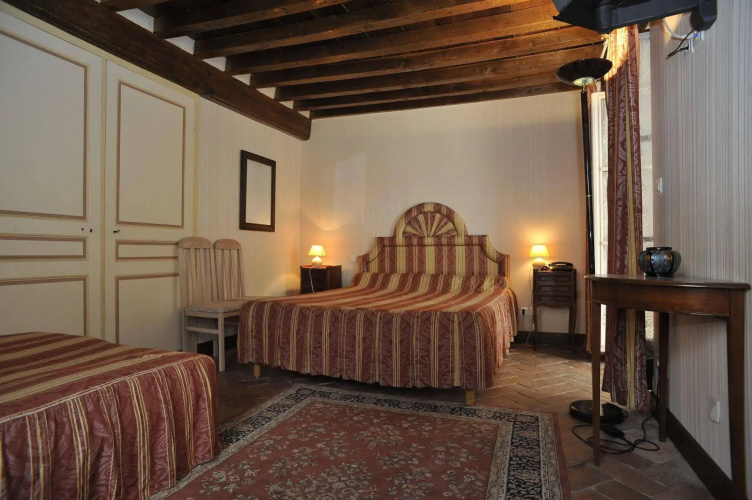 Beaune Hotel