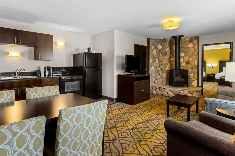 Double Suite