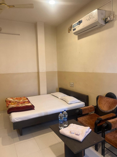 Hotel New Samadhan
