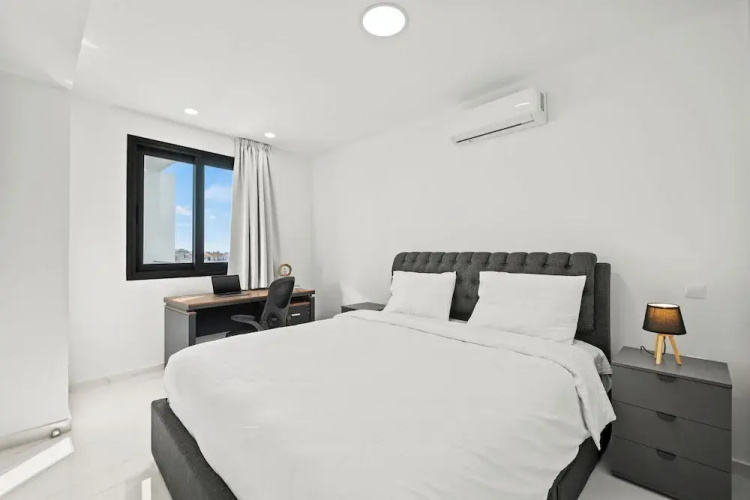 Maestro City Apartments