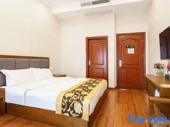 Standard Double room with view