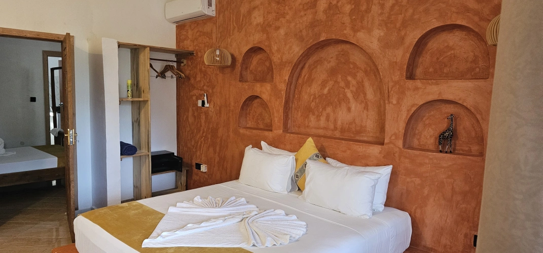 Guest rooms