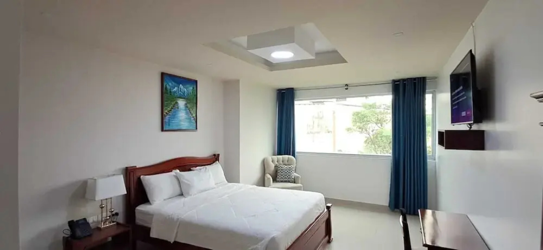Fortune Hotel