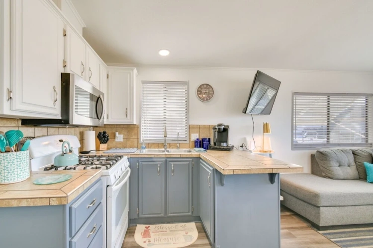 2 Bedrooms Cottage
