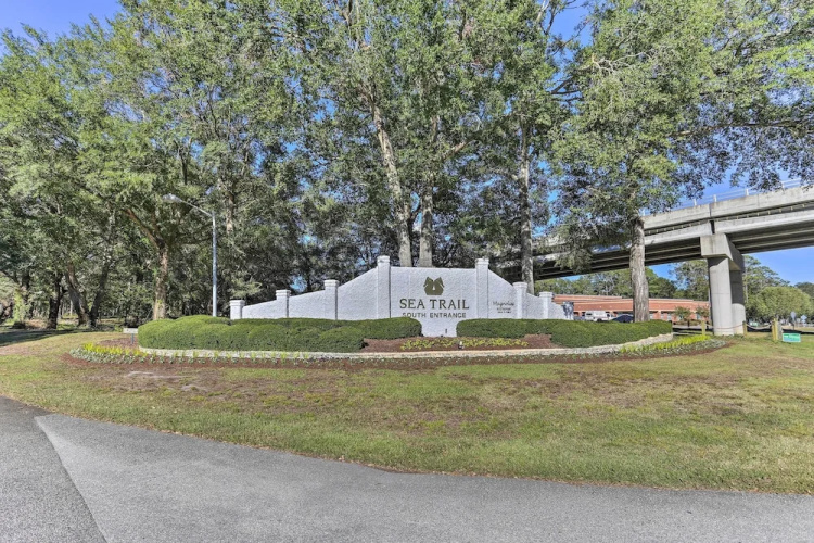 Sunset Beach Retreat - Monthly Rentals Welcome!