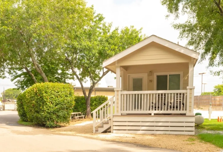 1 Bedroom Cottage