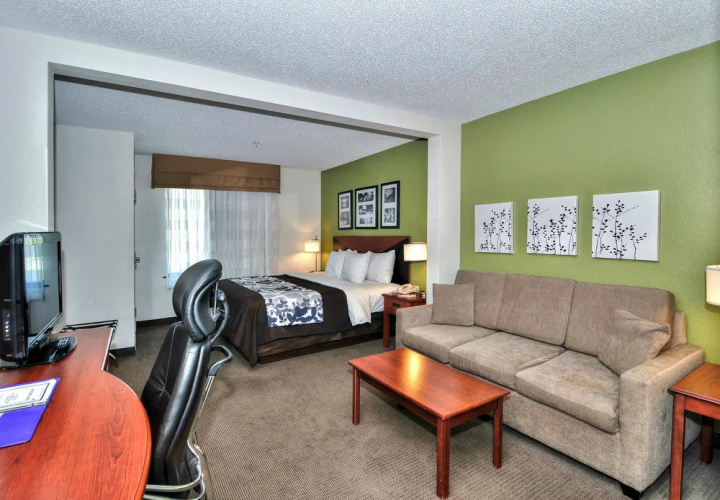 Sleep Inn & Suites