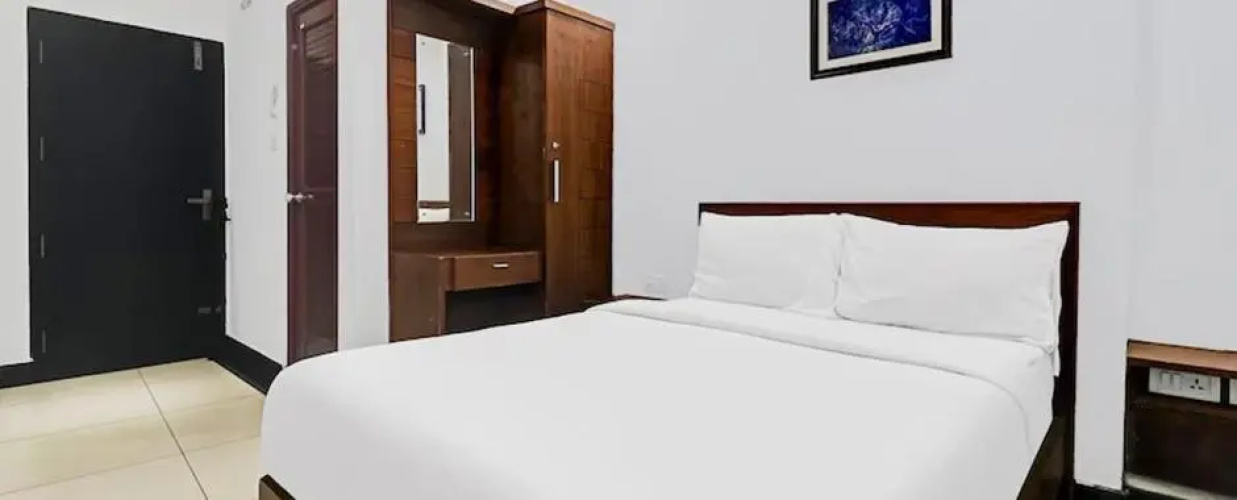 FabHotel Stratford