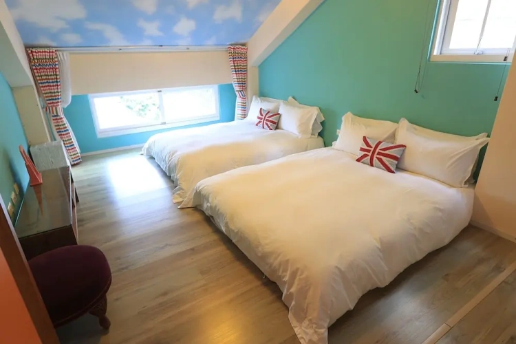 Superior Quadruple room with balcony
