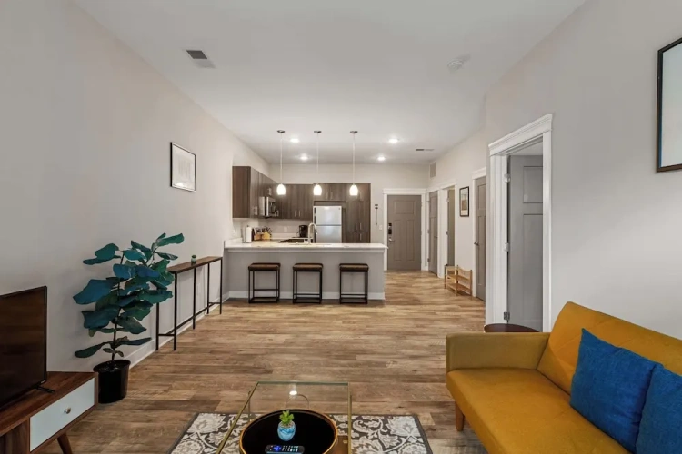 1 Bedroom Deluxe Apartment