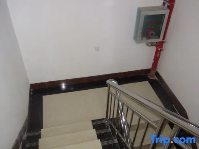 Zhekeli Hotel