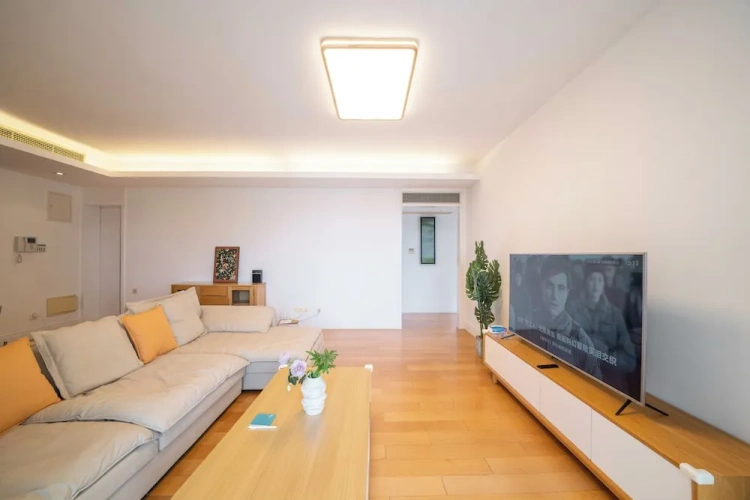 3 Bedrooms Superior Apartment with balcony and with city view