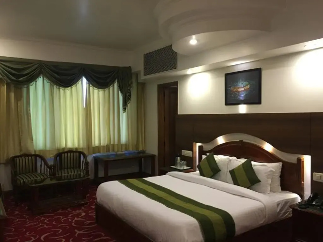 Hotel Lawrence