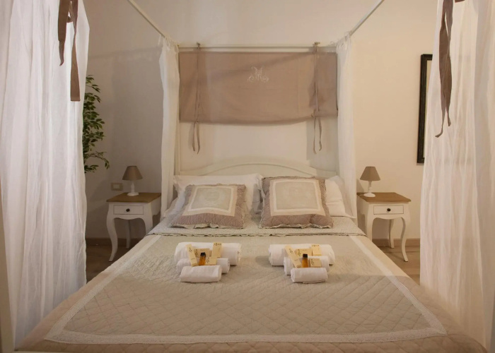 Flaminia Rooms&Suites