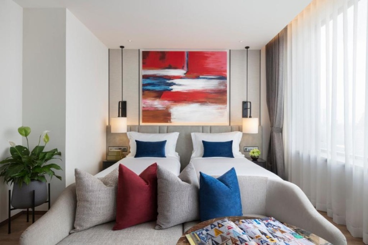 Deluxe Twin room