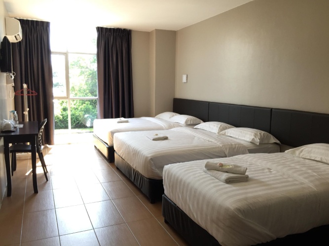 Deluxe Family room