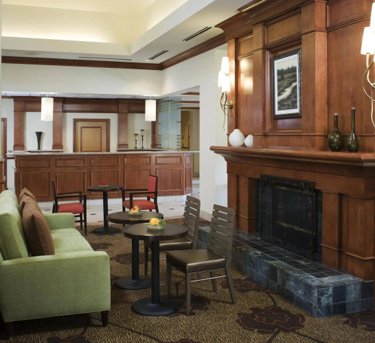 Courtyard by Marriott Dallas Arlington/Entertainment Dist