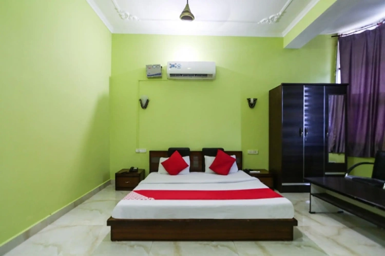 Deluxe Double room