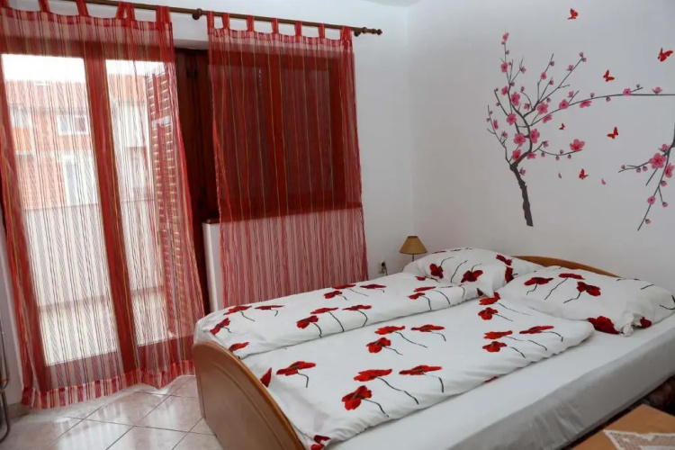 Apartment Zeljko 63