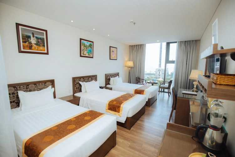 Danaciti Hotel