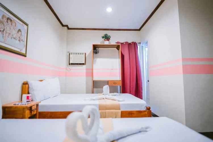 Quadruple Suite