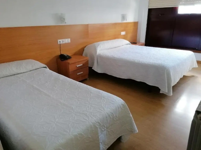 Standard Triple room