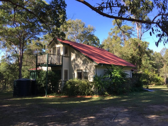 2 Bedrooms Cottage