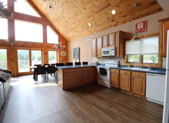 4 Bedrooms Chalet