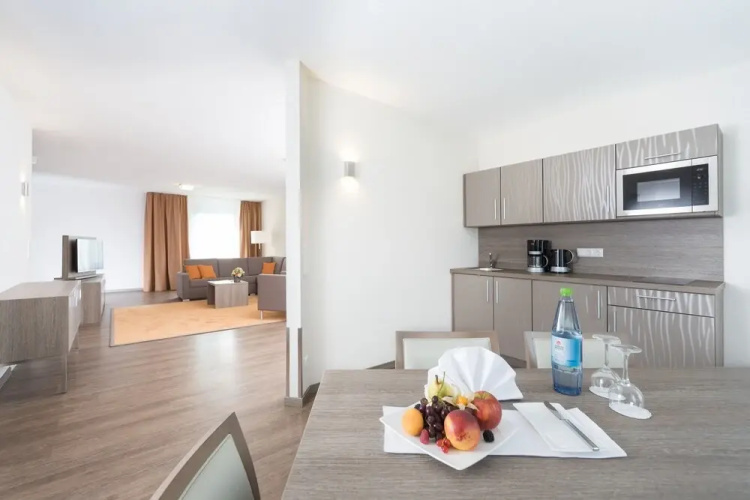 HerzogsPark Studios & Apartments