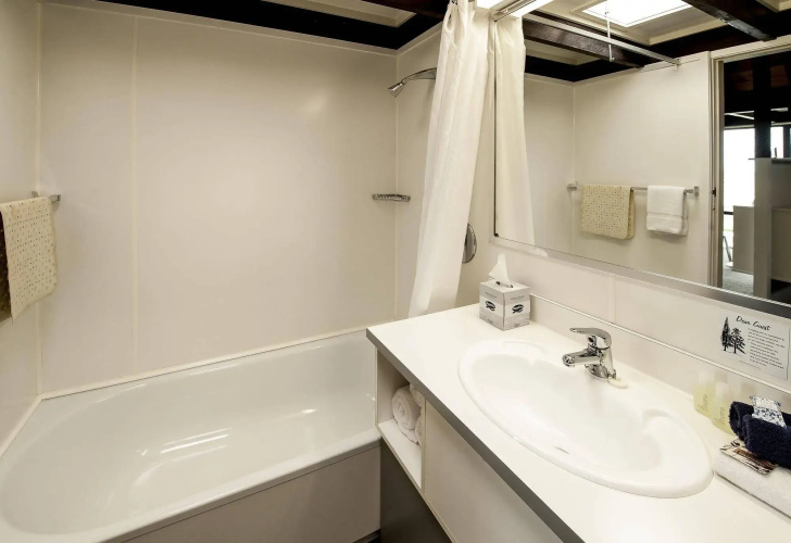 Coastal Motor Lodge