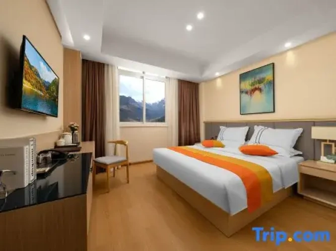 Standard Double room with river view