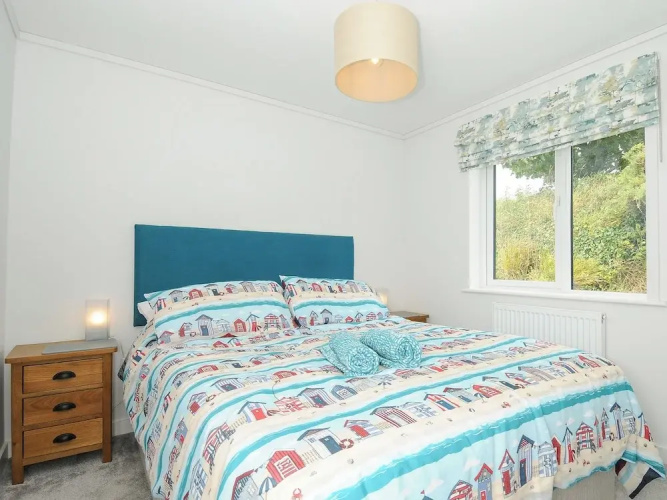 Midway Lodge