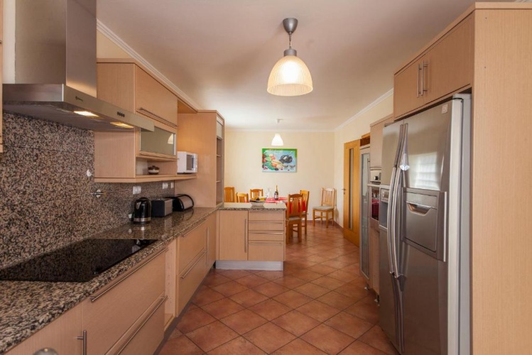 3 Bedrooms Villa