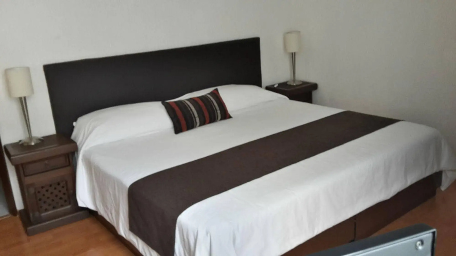 Grupo Kings Suites Horacio