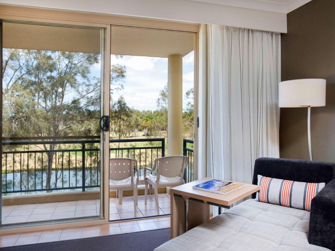 Mercure Gold Coast Resort photo 8