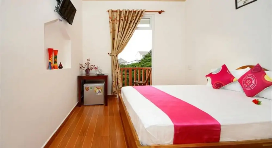 Standard Double room with balcony
