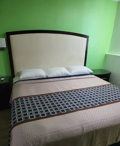 Economy room