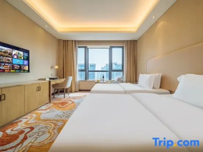 Grand Twin Club room