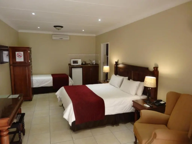Luxury Triple room