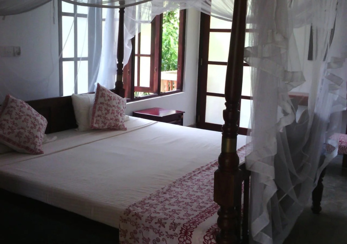 Kahuna Hotel