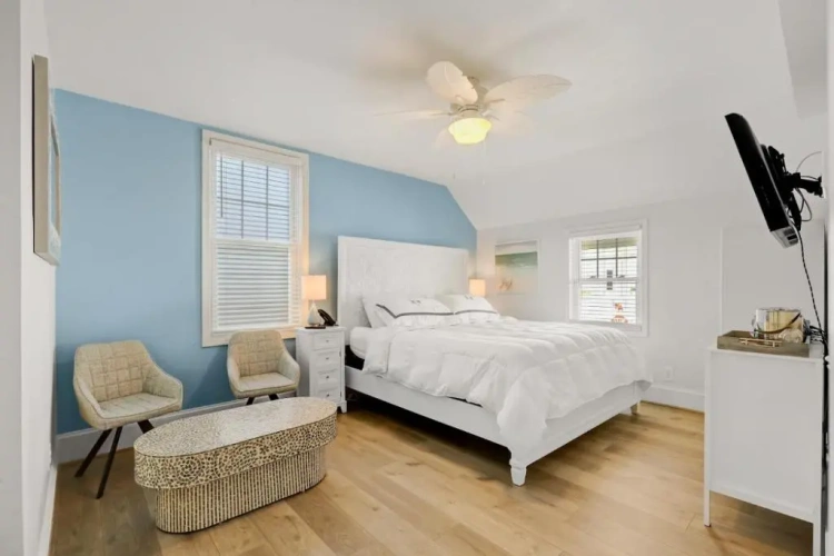 Superior Double room with pool view