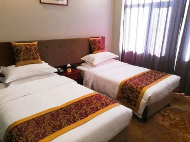 Dingsheng Hotel