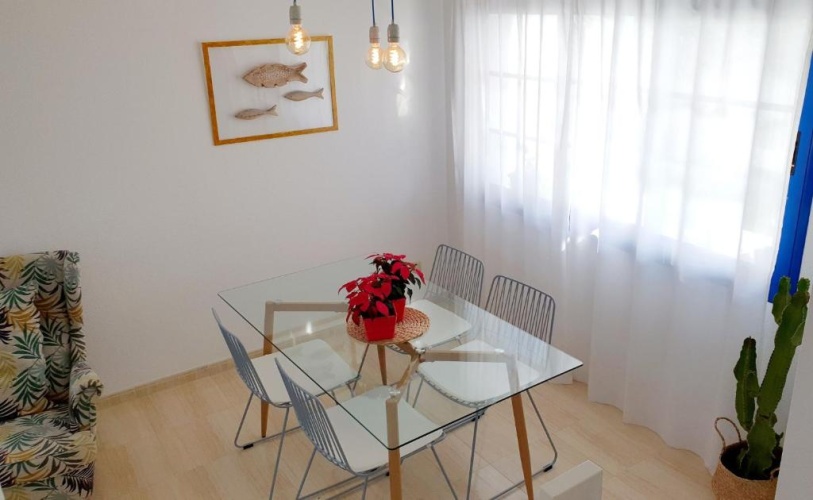 2 Bedrooms Cottage