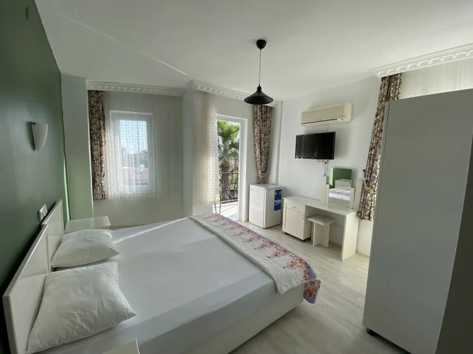 Greenway Hotel
