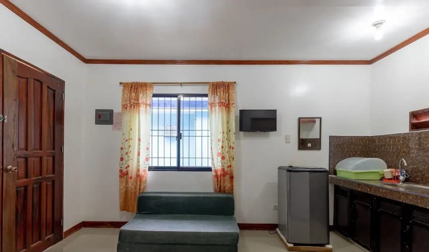 ZEN Rooms Eunas Siargao