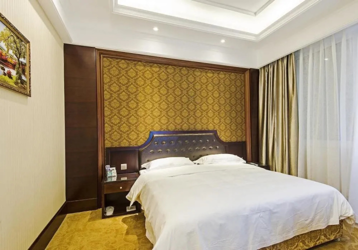 Aston Boutique Hotel