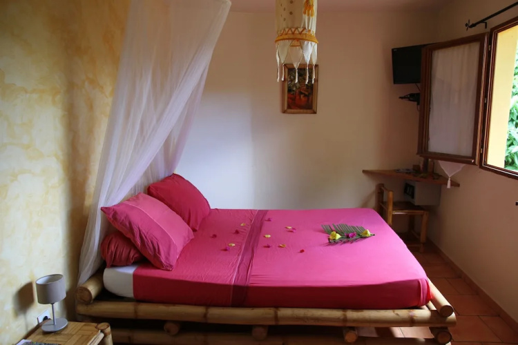 Villa Maora