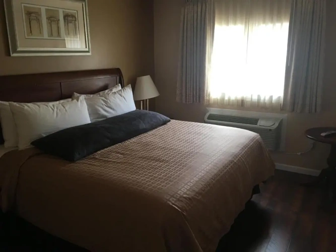 Deluxe Double Suite