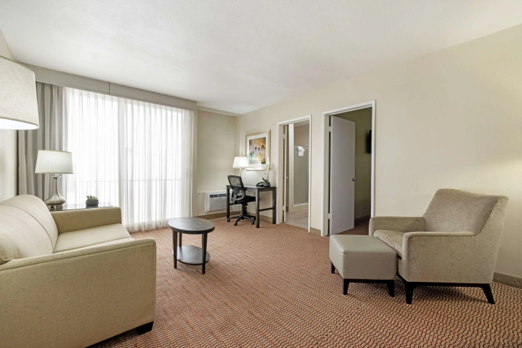 Quadruple Suite with balcony
