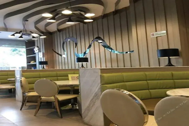 Inoble Hotel